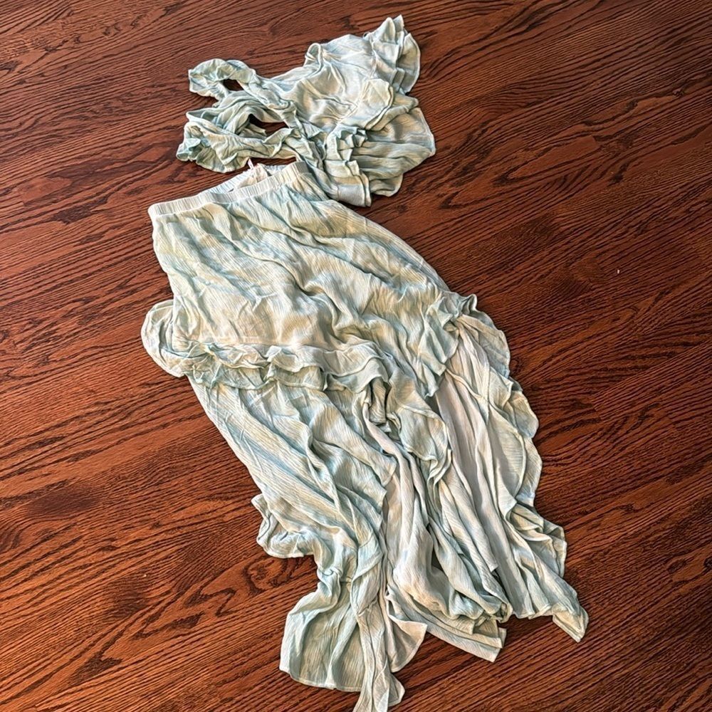 Free People If Only Set Skirt & Top flowy & featured in a crinkled tie dyed - Picture 7 of 11